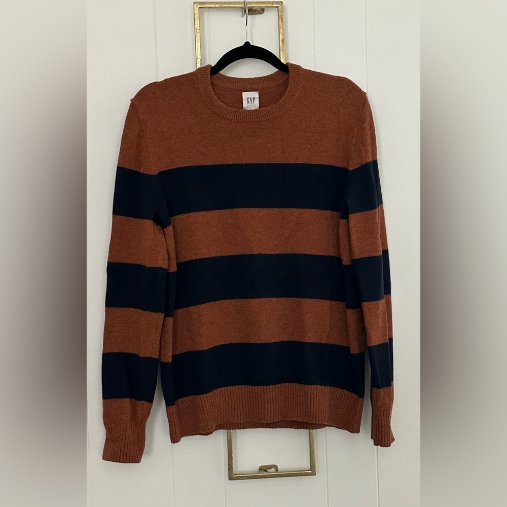 Gap Sweater